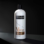 TRESemmé Conditioner Moisture Rich 3 Count for Dry Hair Professional Quality Salon-Healthy Look and Shine Moisture Rich Formulated with Vitamin E and Biotin 28 oz - Image 7