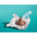 HERSHEY'S KISSES Milk Chocolate Candy Party Pack, 35.8 oz - Image 5
